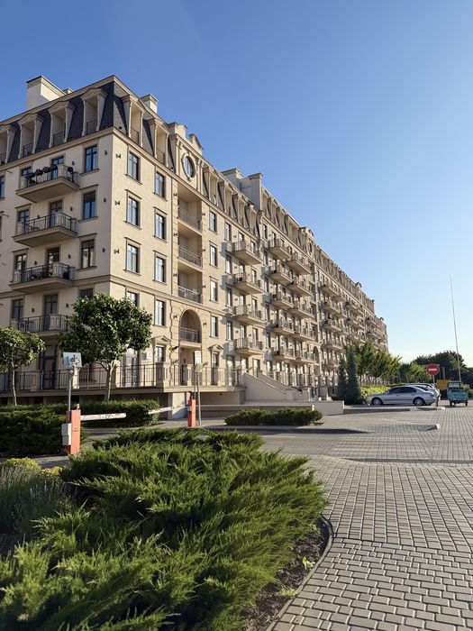 Сдам квартиру  посуточно СВОБОДНО 7.08-10.08,15.08-17.08,21.08-..ЖК Авторский  у Моря