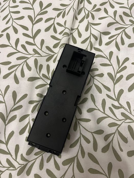 Interruptor vidros VW Golf IV