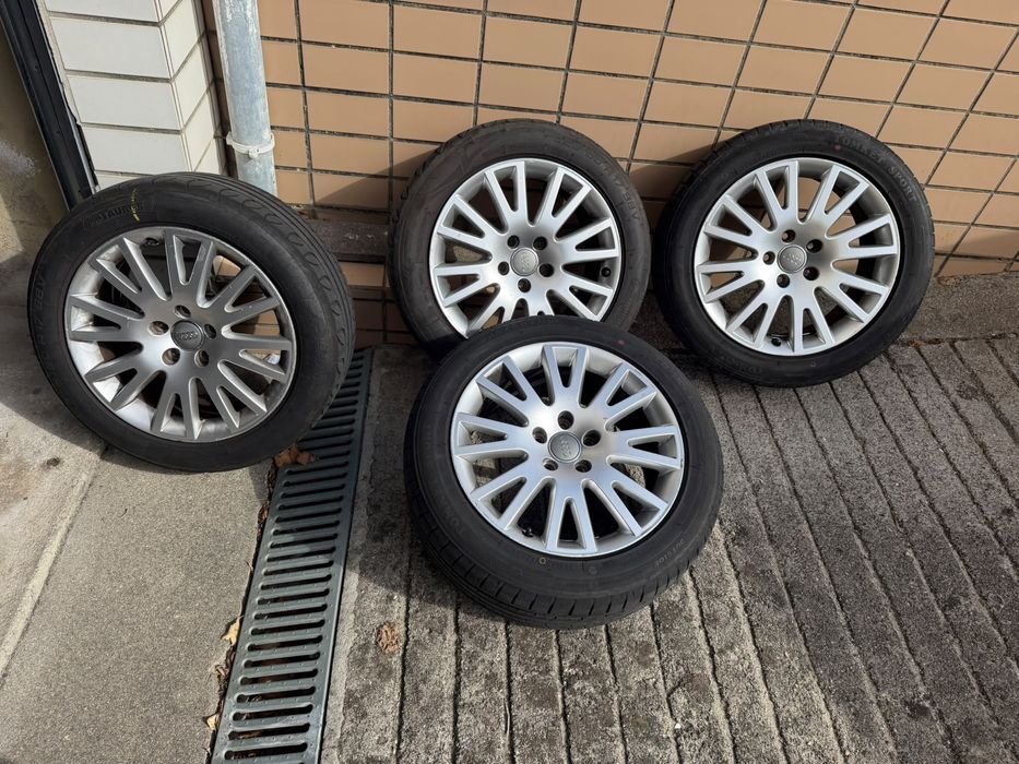 Pneus com jante 17”