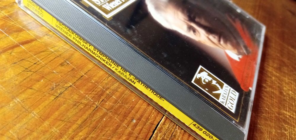 Tchaikovsky - Symphonie 6  (Karajan, VPO) Deutsche Grammophone CD