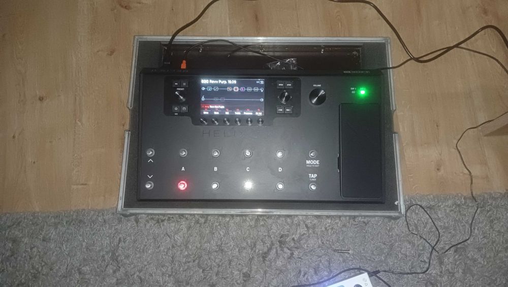 LINE6 Helix LT(USED)外箱付 Line 6 Helix LT « Guitar Multi Effects | Musik Produktiv