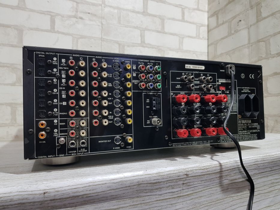6.1 AV ресивер YAMAHA RX-V1200, *6x120 Вт, б/у з Німеччини