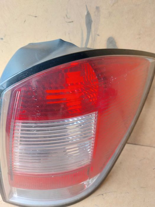 Opel Astra III H Kombi Lampa Prawa tył tylna Europa Oryginał