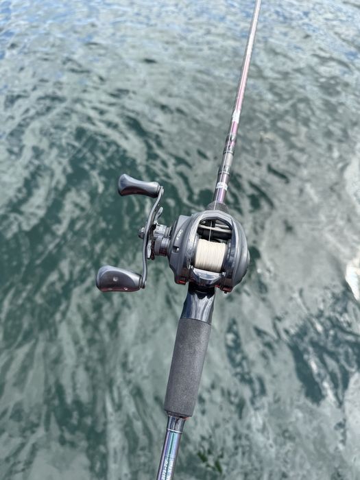 Wędka Kij Casting Zestaw Multiplikator Abu Garcia Revo X