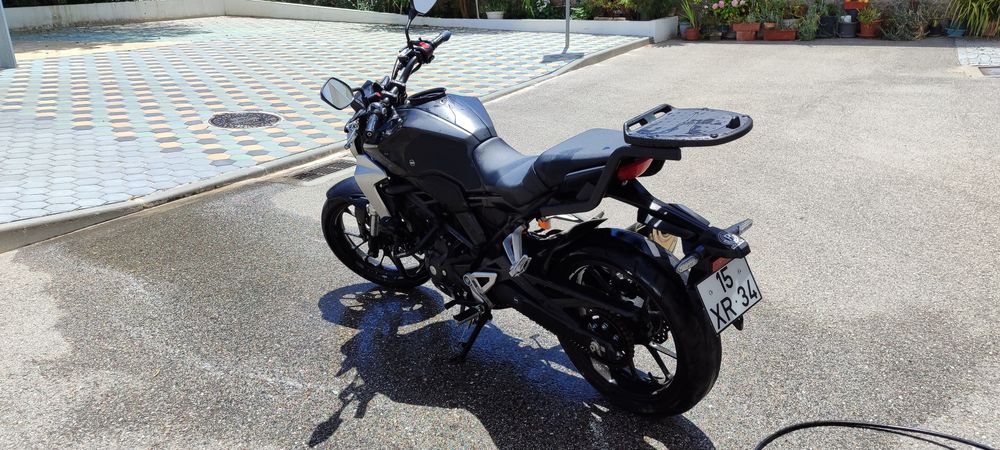 Honda CB300R 2019