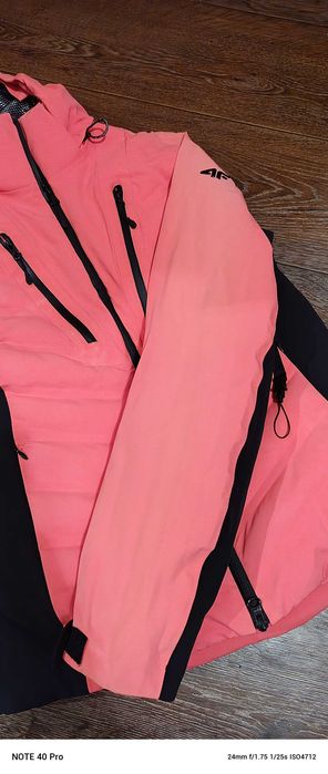 Kurtka narciarska 4F S damska zimowa membrana 20000 dermizax