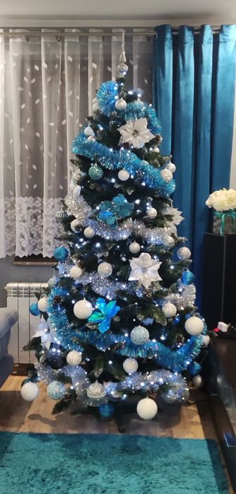 Choinka diamentowa z szyszkami 220cm