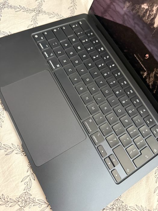 MacBook Air M2 | 100% kondycja baterii