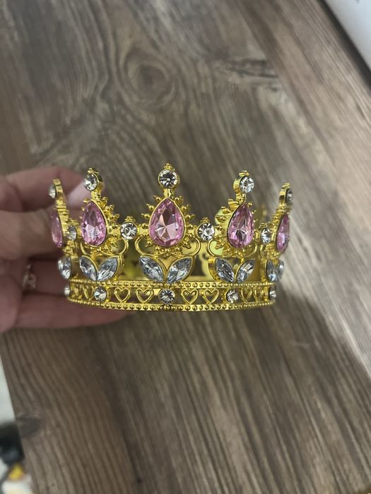 Продам корону на голову, для торта