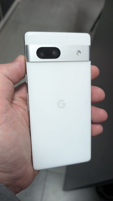 Google pixel 7а 8/128 неверлок хорошее состояние