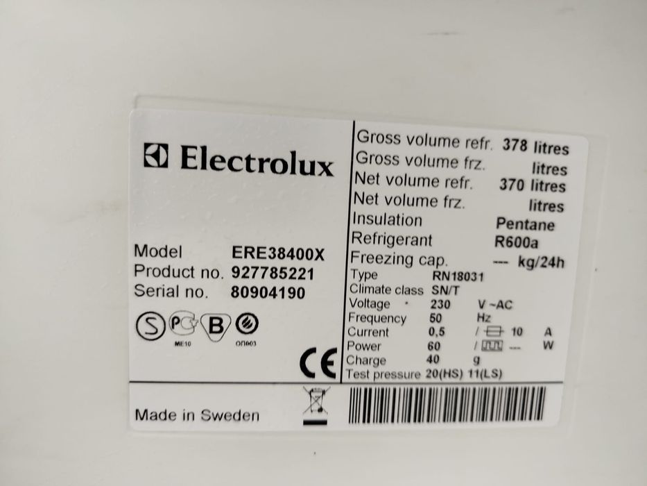 chłodziarka lodówka witryna chłodnicza lada