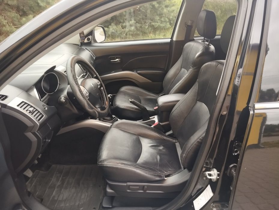 Продам PEUGEOT 4007,4x4, 7-місна,2.2 dizel, рідна фарба!