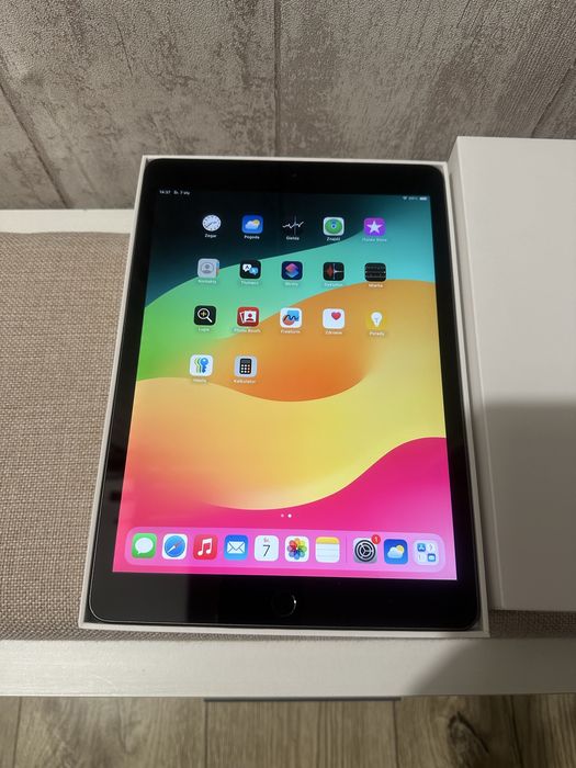iPad 8 generacji 32 GB