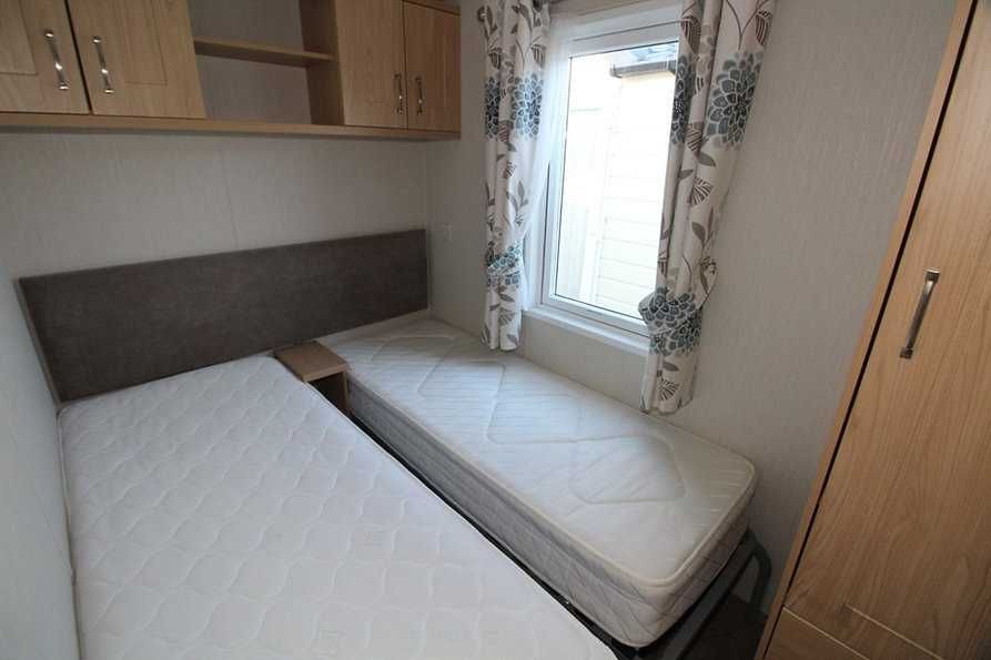 CASA LINDA COM 2 QUARTOS