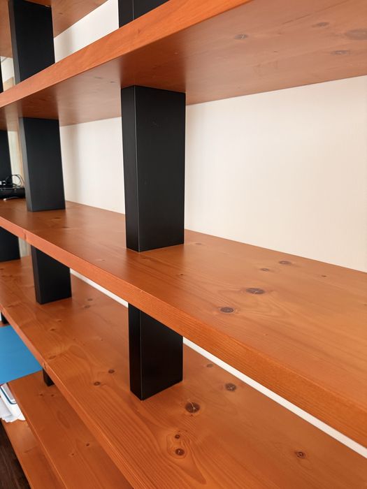 Estante madeira robusta 260cm largura x 225 cm altura