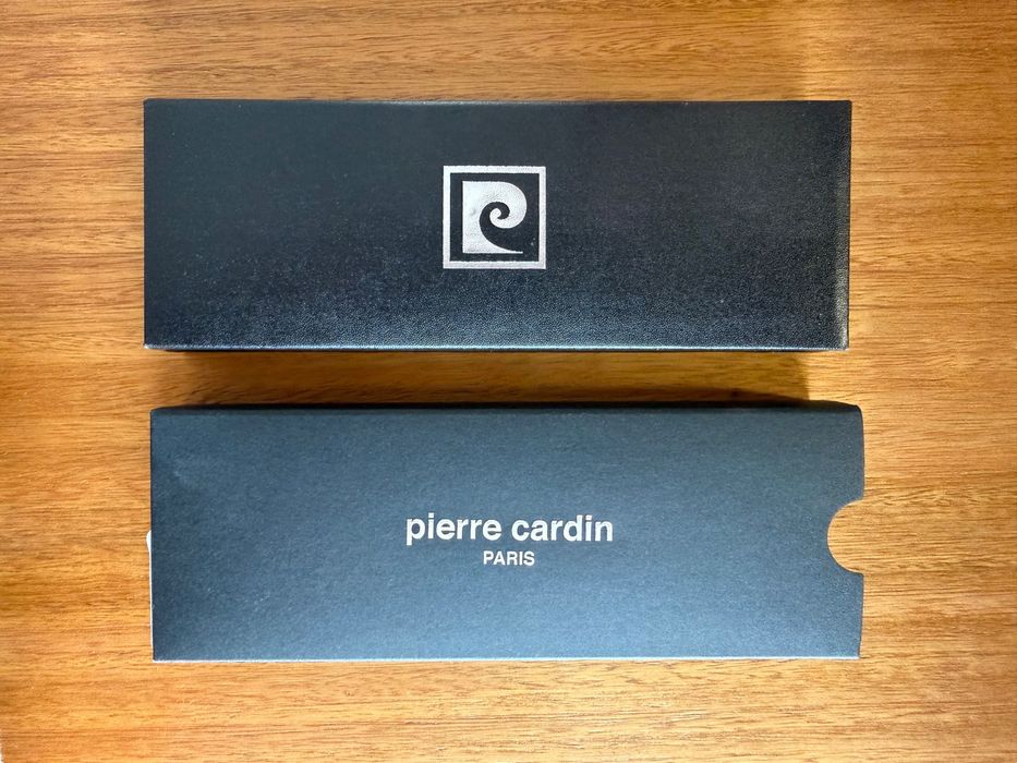 Caneta esferográfica Pierre Cardin - NOVA