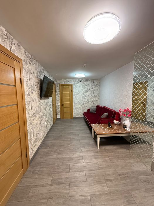 Центр! Офіс під комерцію, 100 м²