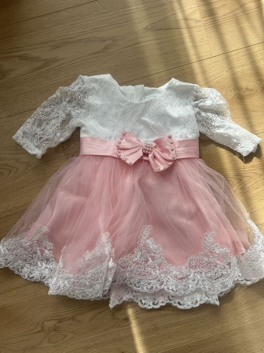 Sukienka i płaszczyk do chrztu