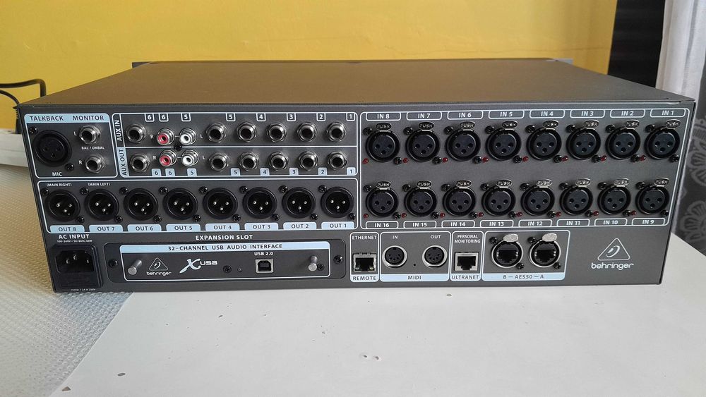 Behringer X32 Rack mikser cyfrowy