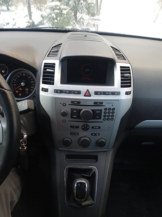 Opel Zafira B OPC Line