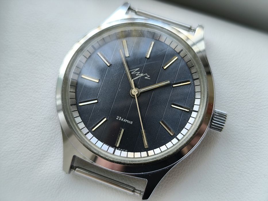 Часы Луч СССР 23 камня