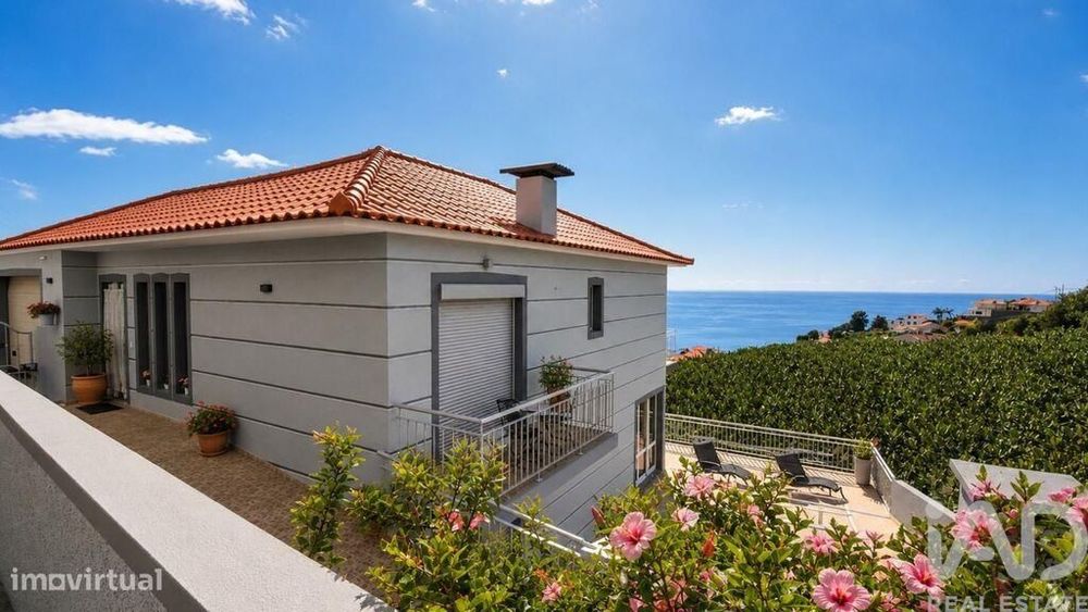 Casa / Villa T3 em Arco da Calheta de 181 m2