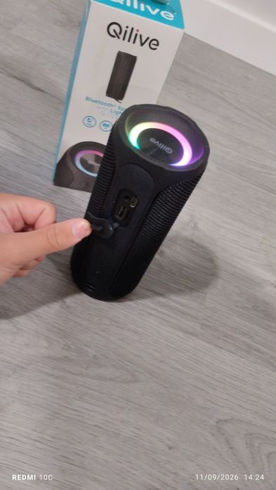 Coluna de som gilive com ledes