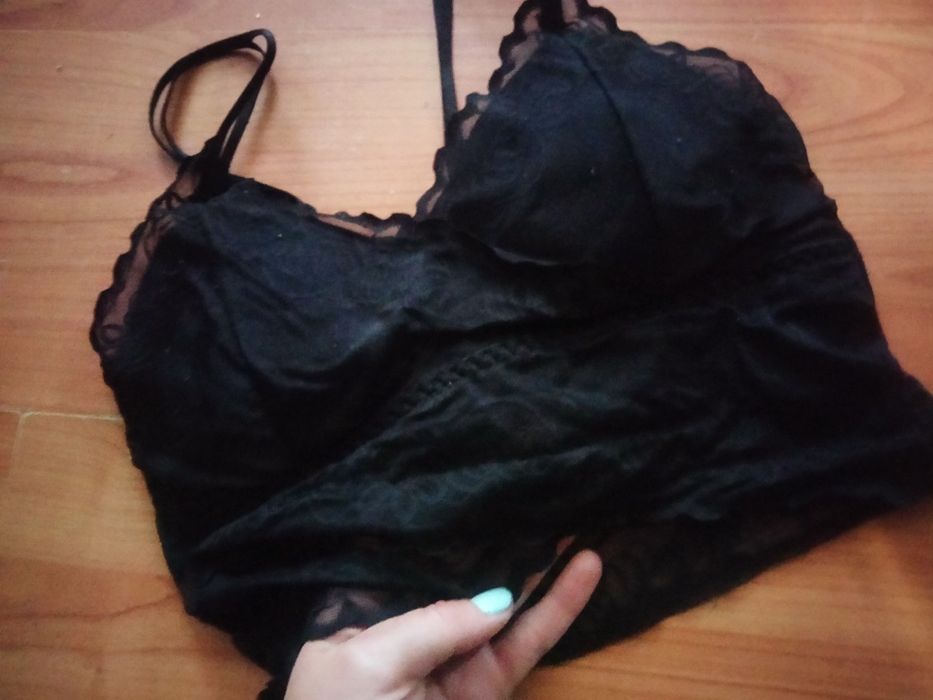 Czarny top koronkowy,topik