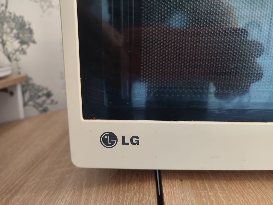 Микрлволновка LG