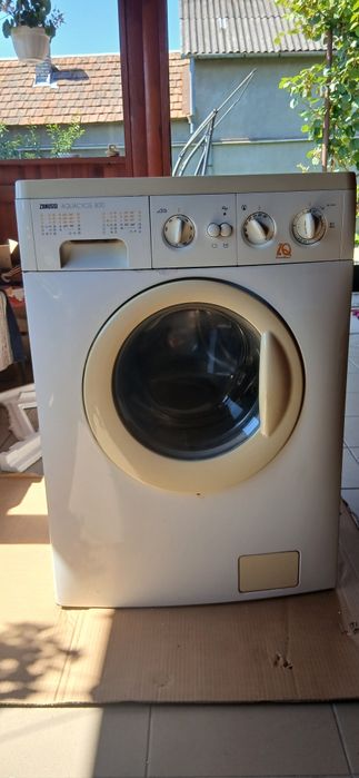Пральна машина zanussi