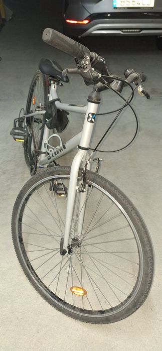 Bicicleta B-Twin - Excelente estado