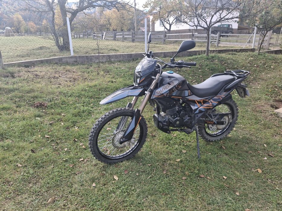 Продам мотоцикл Shineray 250 6c