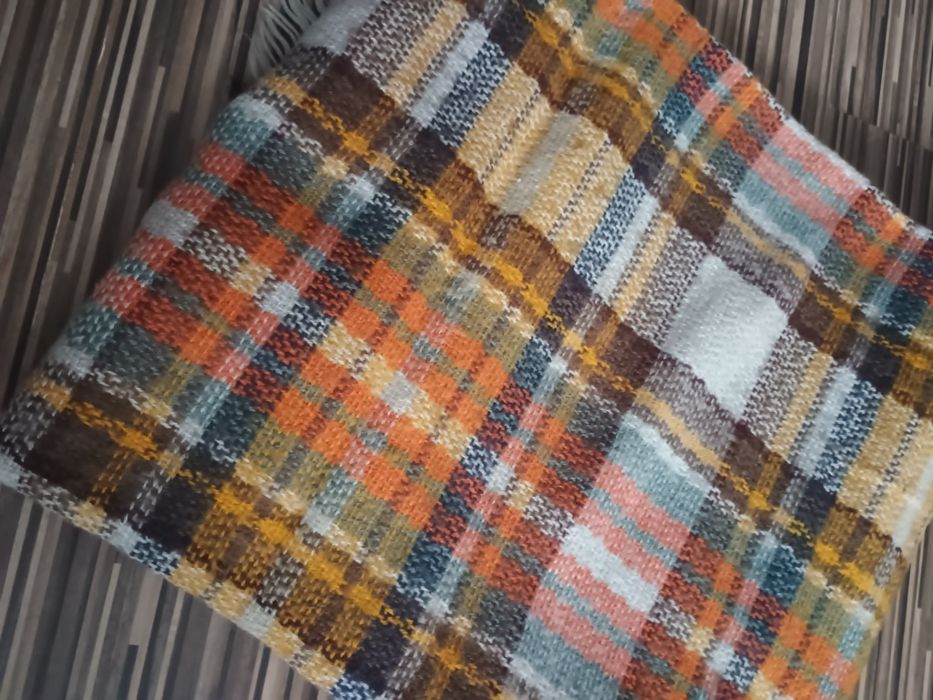 Szal chusta kocyk 143 cm