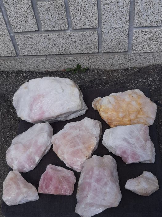 Lote de Cristal de Quartzo Rosa em Bruto