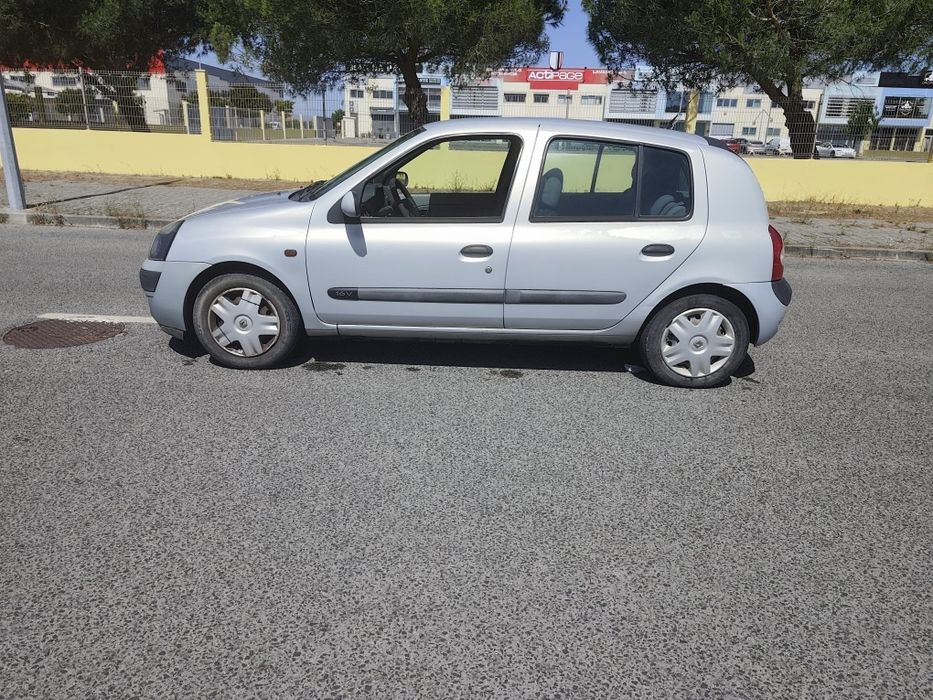 Renault clio económico