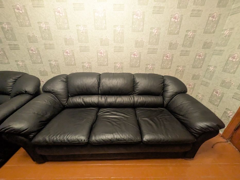 Продам дивани, стан відмінний