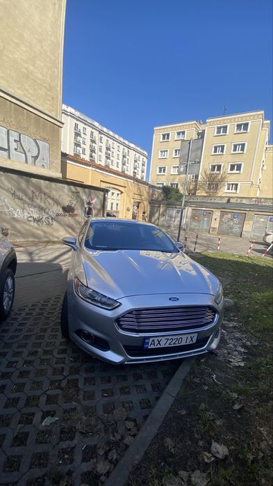 Авто Ford Fusion
