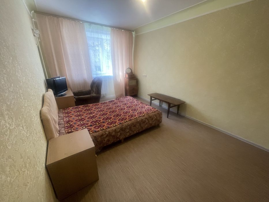Оренда 2-к кв Шота Руставелі 25 Палац Спорту Пл. Украінських Героів