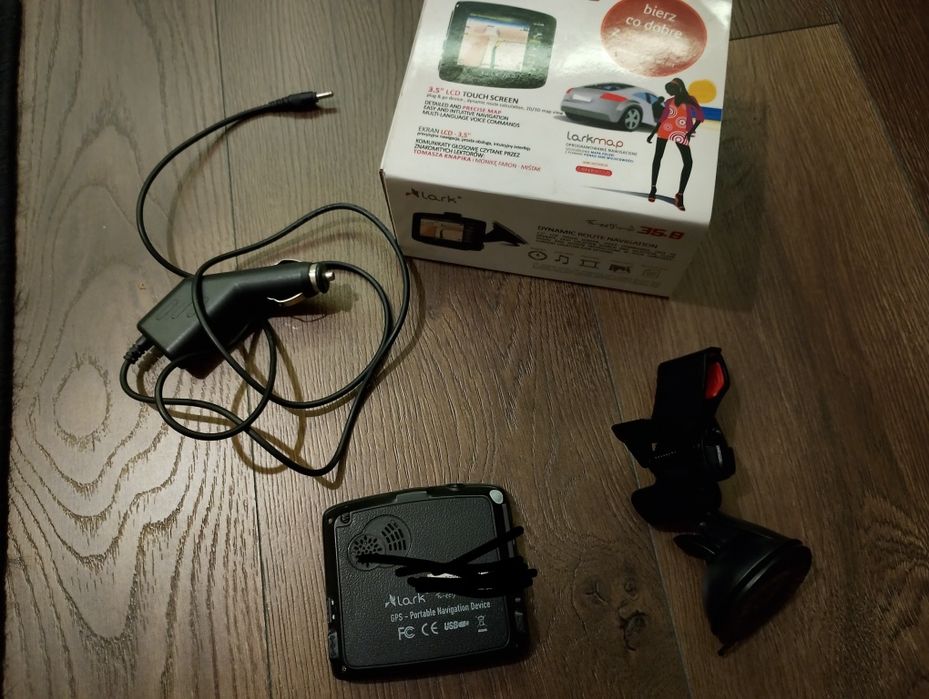 Nawigacja Lark Free Bird 35.8 albo 50,4- 2 szt