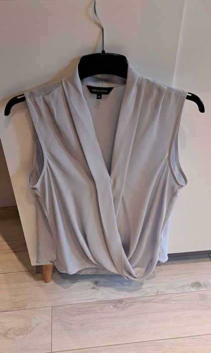 szara bluzka koszulowa New Look z lejącym kołnierzem L