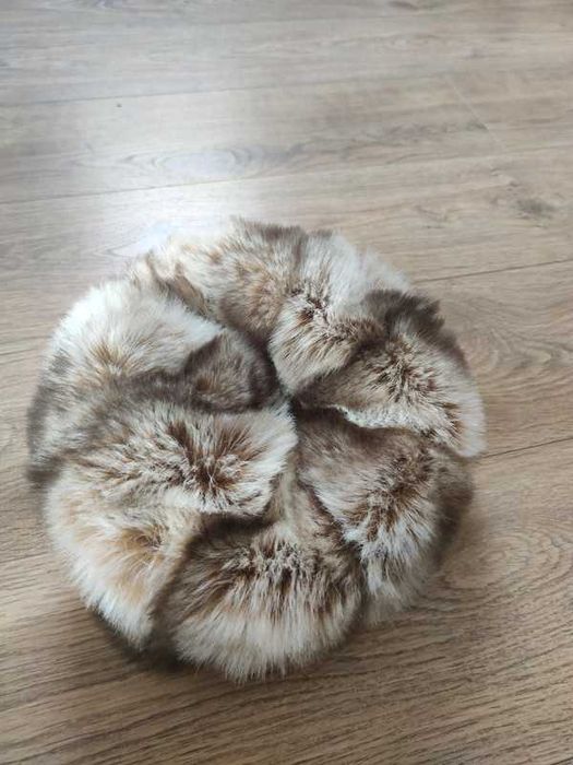 Czapka futrzana, s, słowiańska