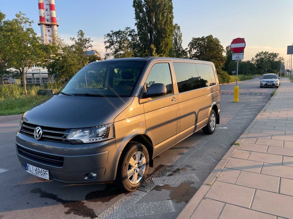 Volkswagen T5 Caravelle  Long - Bezwypadkowy, Polski salon, 128tys km.