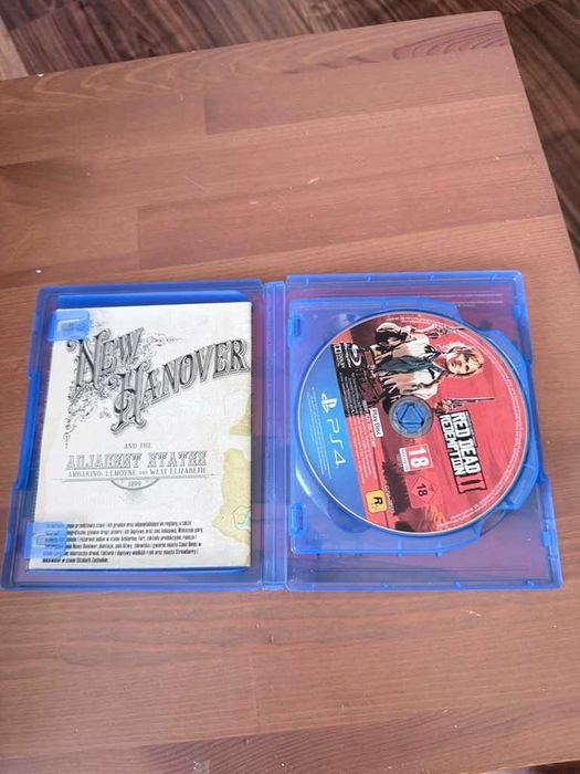 Red Dead Redemption 2 PS4 – 2 płyty + mapa, komplet