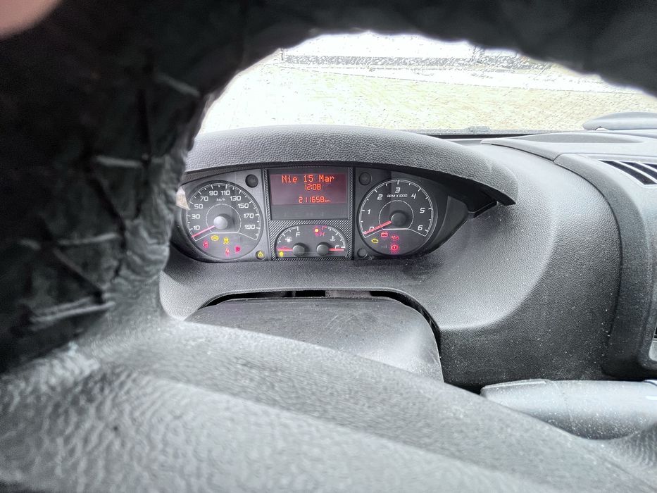 Peugeot Boxer 2015  2.2 HDI Nowe Opony