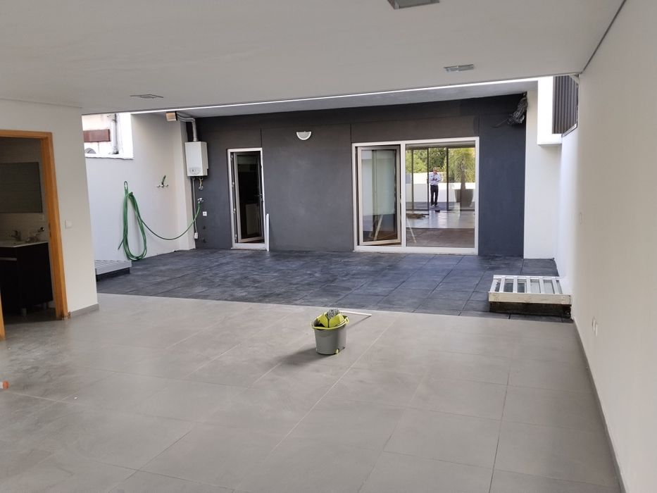Apartamento T2 para arrendamento no centro de Vila Nova de Famalicão