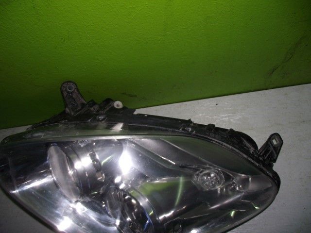 Farol Direito Fiat Doblo - 2010 / 2016 - F1049