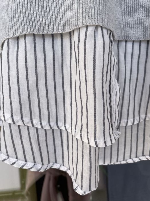 Sweterek z koszulową wstawką HOUSE – rozm. M