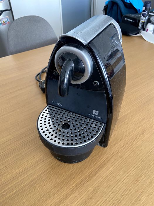 Máquina de Café Nespresso Krups