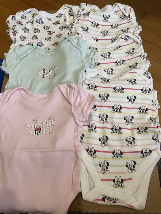 Roupa de bebe em bom estado