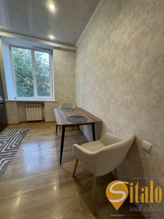 Продаж 2-х кімнт. квартири вул. Незалежної України (019)